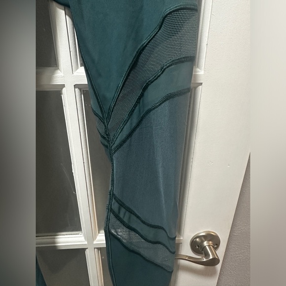 Lululemon Seek The Heat Tight *28" Green Jasper - Picture 5 of 10
